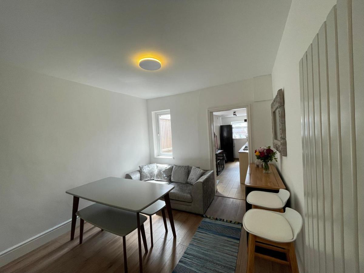 Nottingham Home Stay Esterno foto