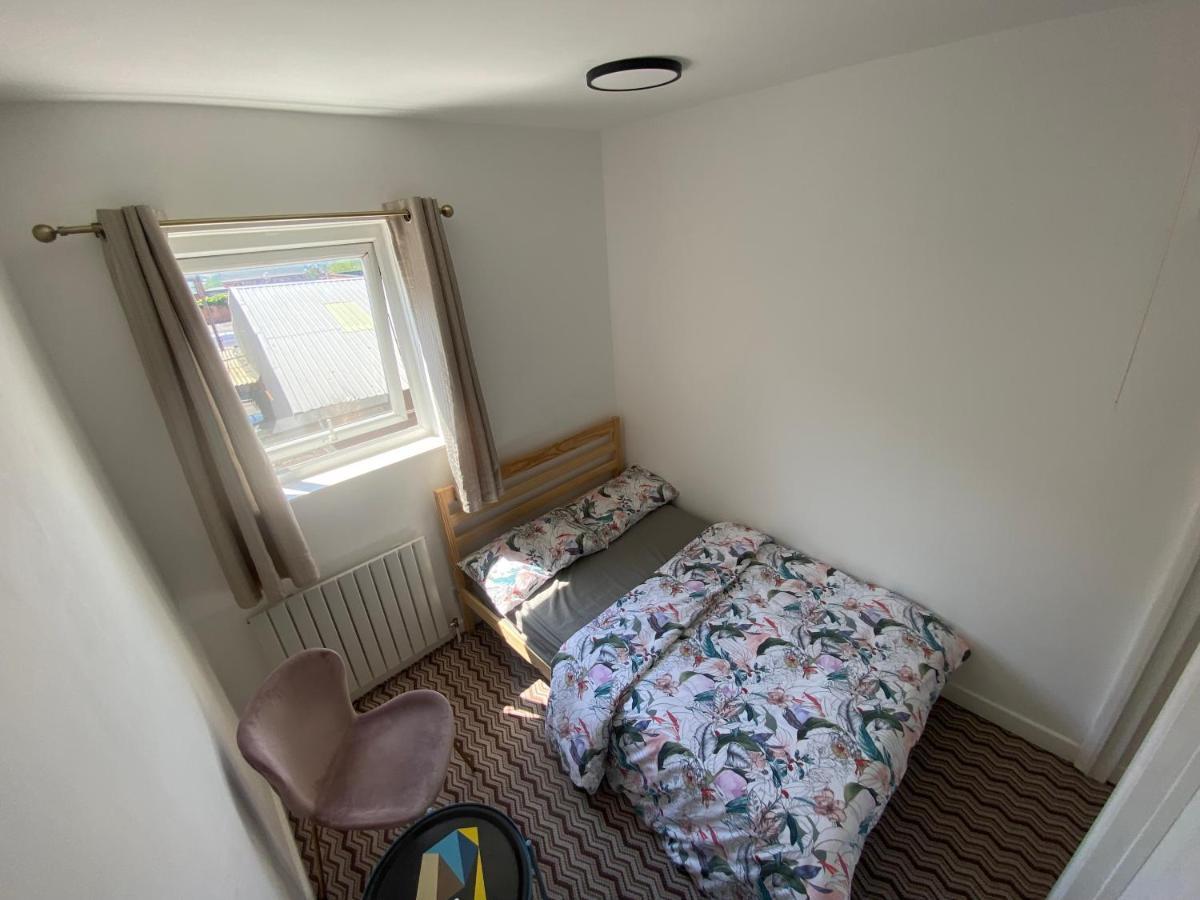 Nottingham Home Stay Esterno foto